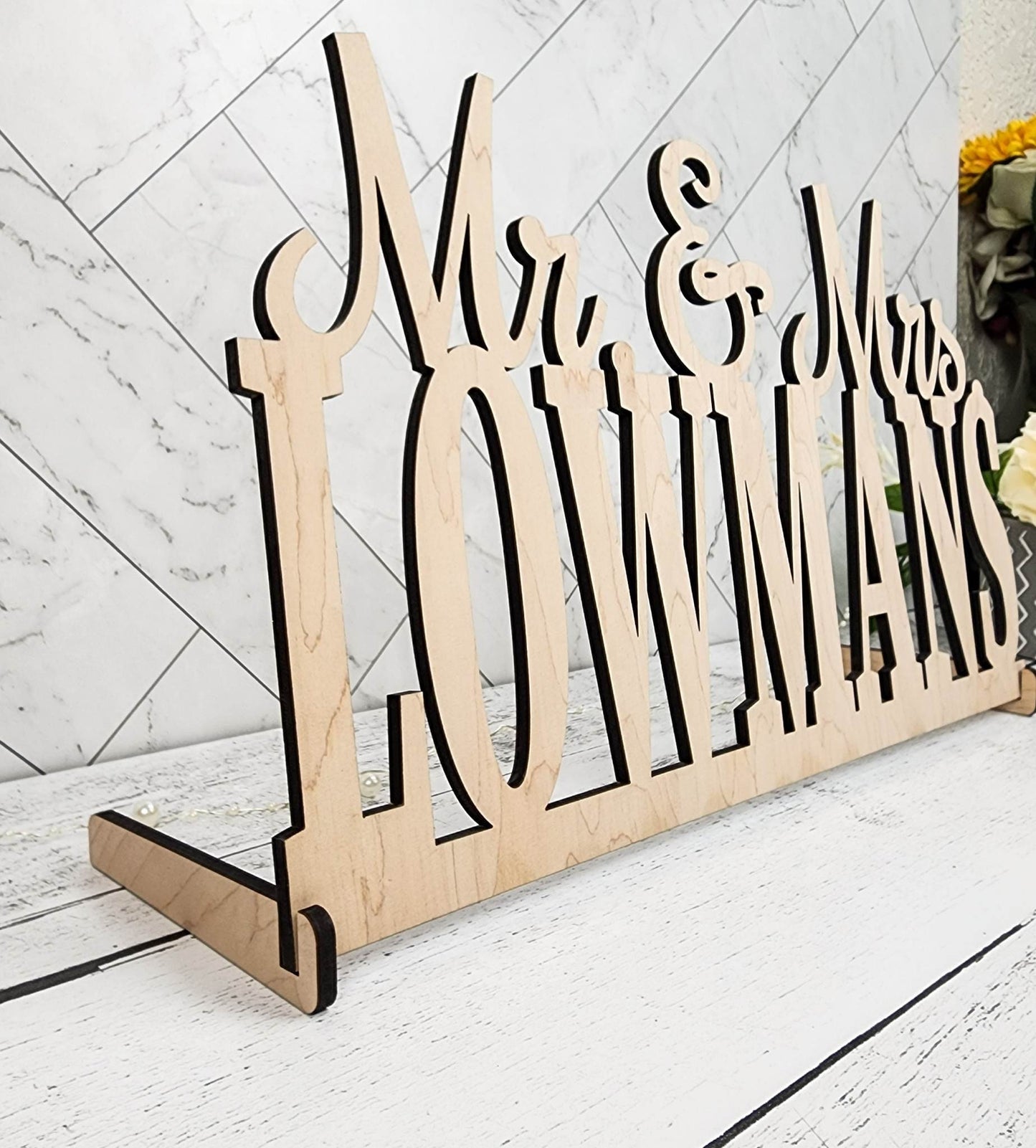 Mr & Mrs Sign - Custom Wedding Name sign - Mr and Mrs Wood Name - Personalized Last Name Sign - Sweetheart table Centerpiece Sign 18-24 inch