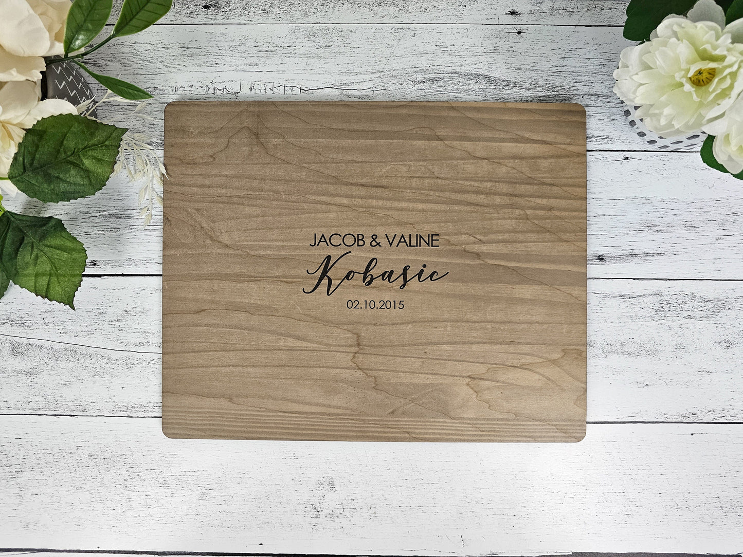 Personalized Wedding Guestbook Alternative, Signature Wooden Guestboard, Last Name, Initial, Date, First name personalization options