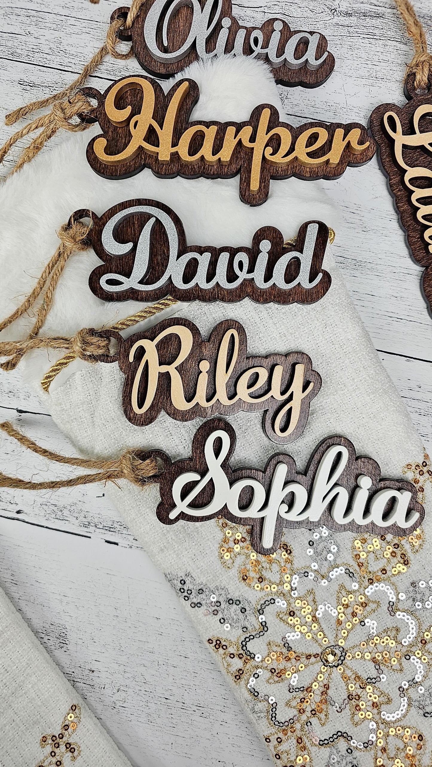 Custom Name Tags for Christmas Stocking, Wooden Christmas Labels, Personalized Wood Gift Tags, Christmas Stocking tags, Present Tags