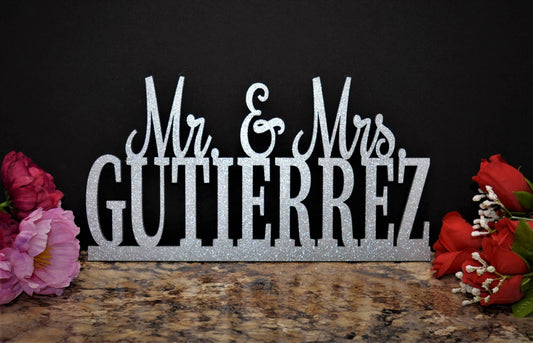 Wedding Name Sign - Mr and Mrs Sign - Custom Name sign - Mr & Mrs Wood Name - Personalized Last Name Sign - Cake Table Sign Centerpiece Name