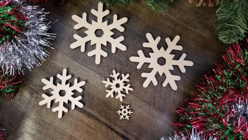 Wooden Snowflake Cutout, Wood Snowflake Decor, Christmas Decorations, DIY  Crafts for Christmas, Unfinished Wooden Shape, Wood Craft Supplies 