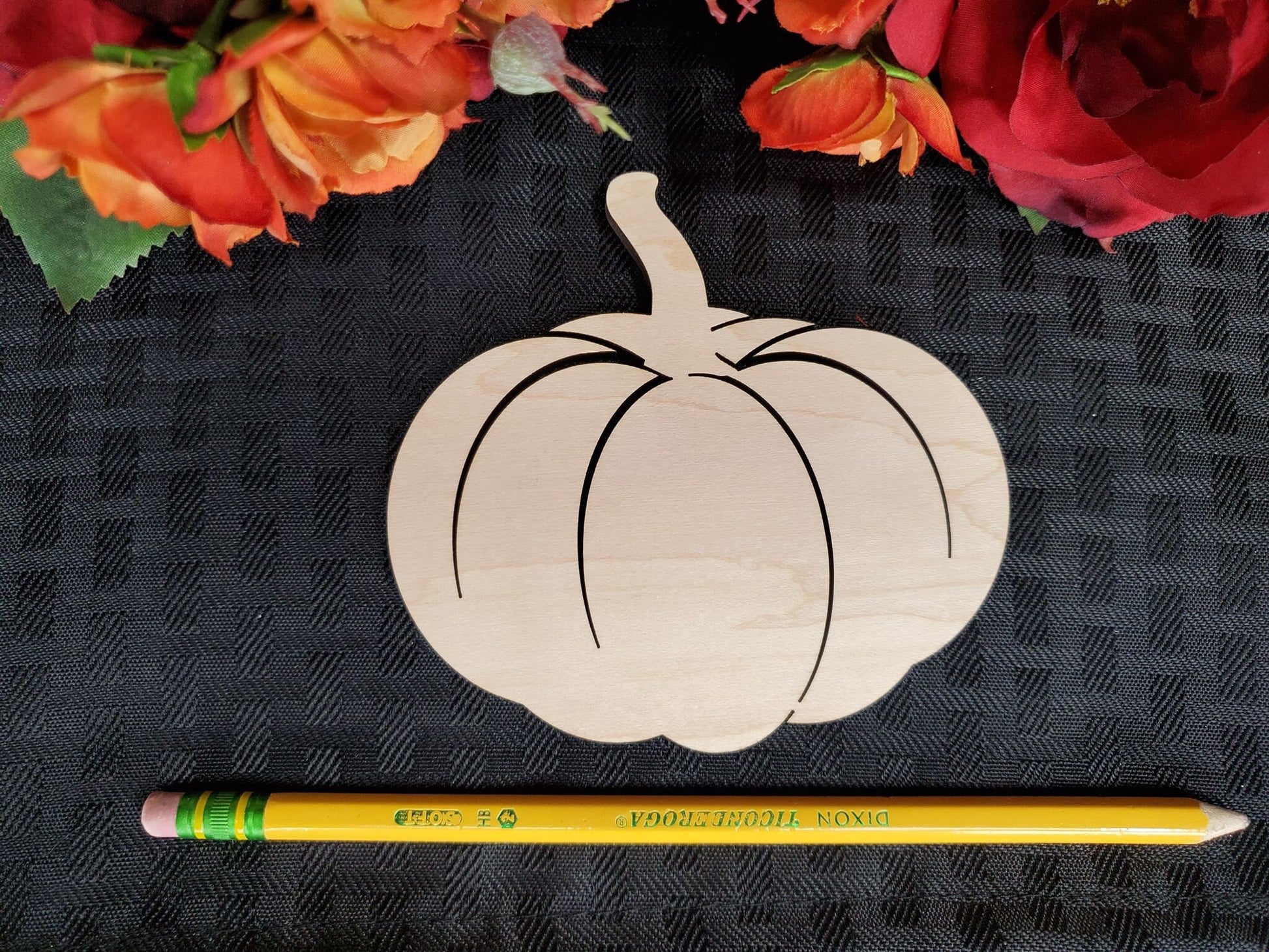Pumpkin wood cutout, Pumpkin cutout shape, Pumpkin shape for crafts, Laser Cut Pumpkins Unfinished, Halloween Fall Decor,  2-24 in wide 1/4"