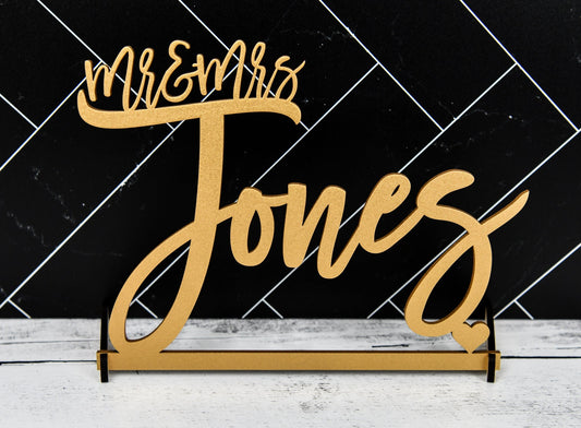 Mr & Mrs Sign, Custom Wedding Name sign, Script Mr and Mrs Surname, Personalized Last Name Sign, Sweetheart Table Sign Head Table Decor