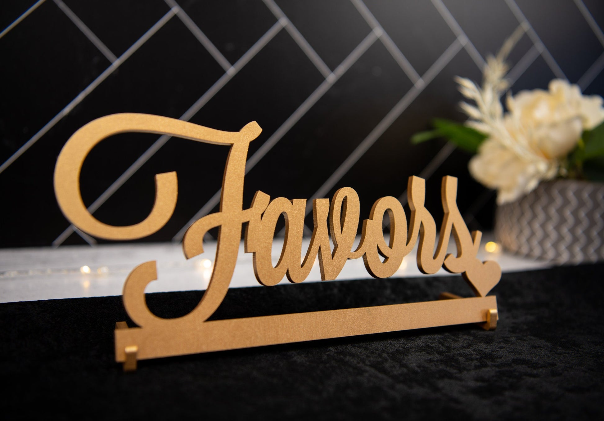 Favors Sign. Favors Wedding Sign, Freestanding Favors Table Sign, Wood Standing Favors Table Sign, Custom Wedding decor, Wedding table sign