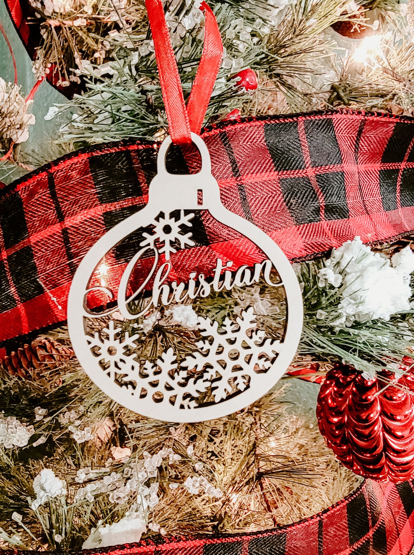 Wood Name Christmas Ornament, Stocking Name Tag Value Size 4"x3", Personalized Kids Ornament DIY paint, Custom Natural Wood Xmas Bulb Shape