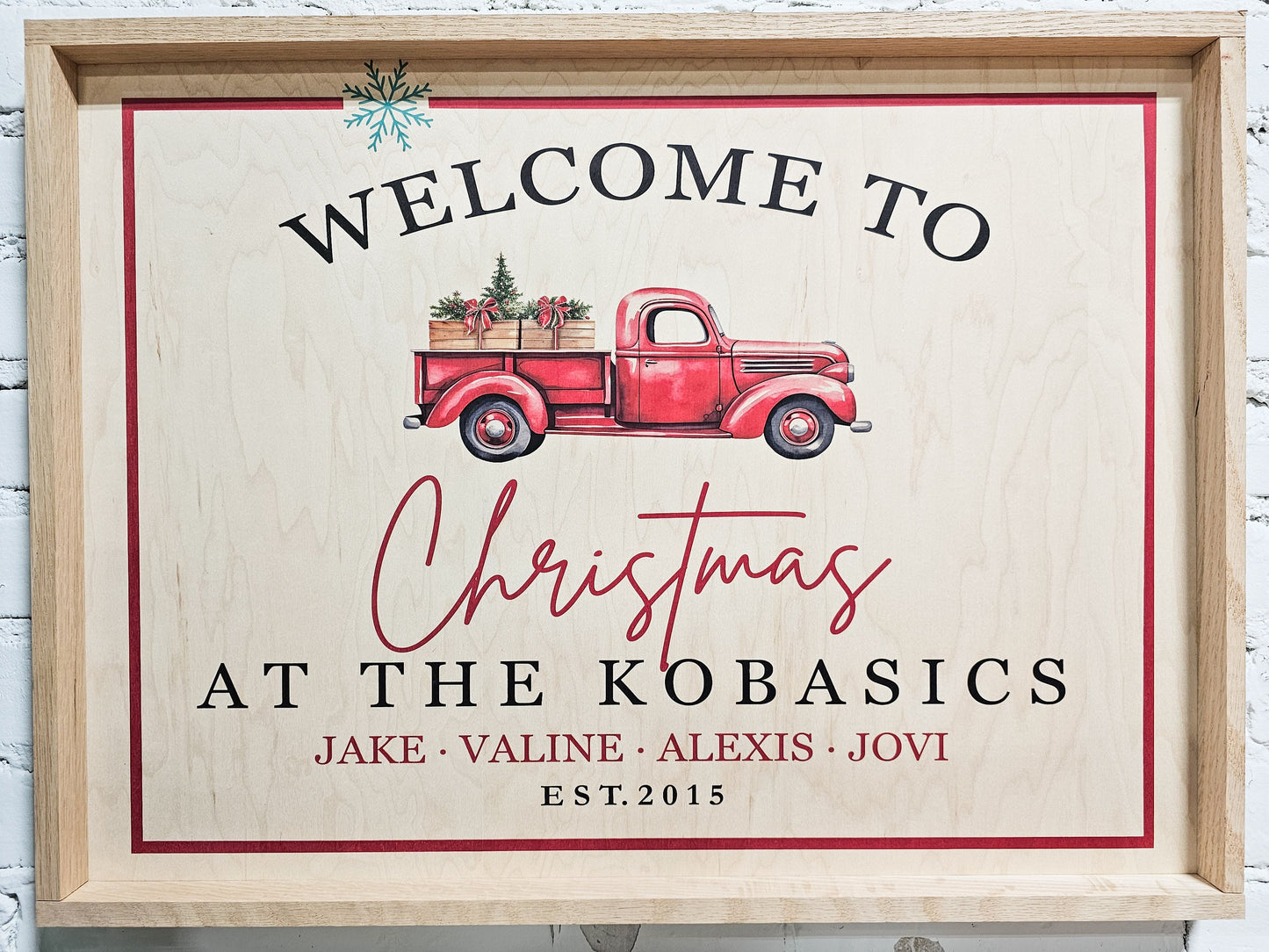 Custom Christmas Welcome Sign Personalized with Family Names, Holiday Season Celebration Wall Decor, Wooden Farmhouse / Boho Home Decoration