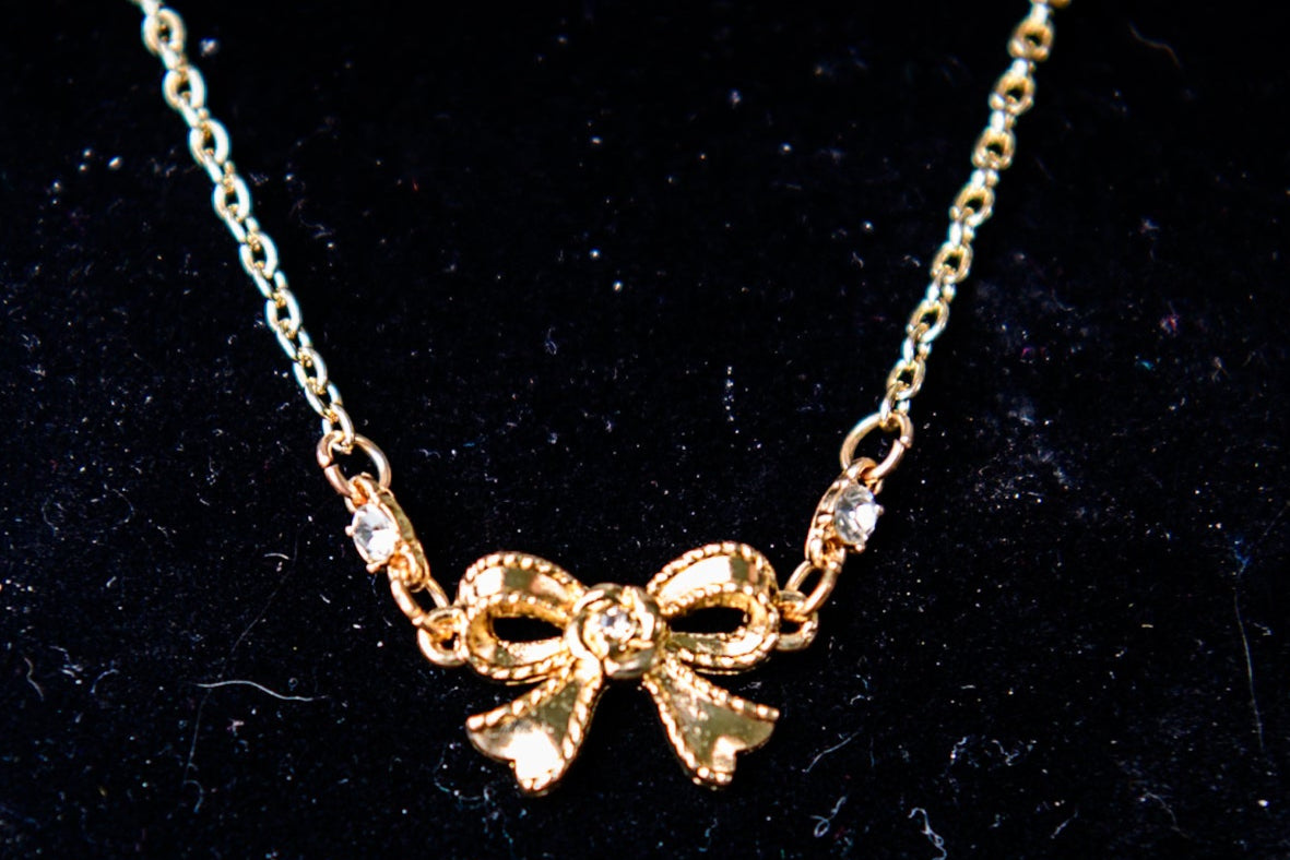 Gold Bow Necklace