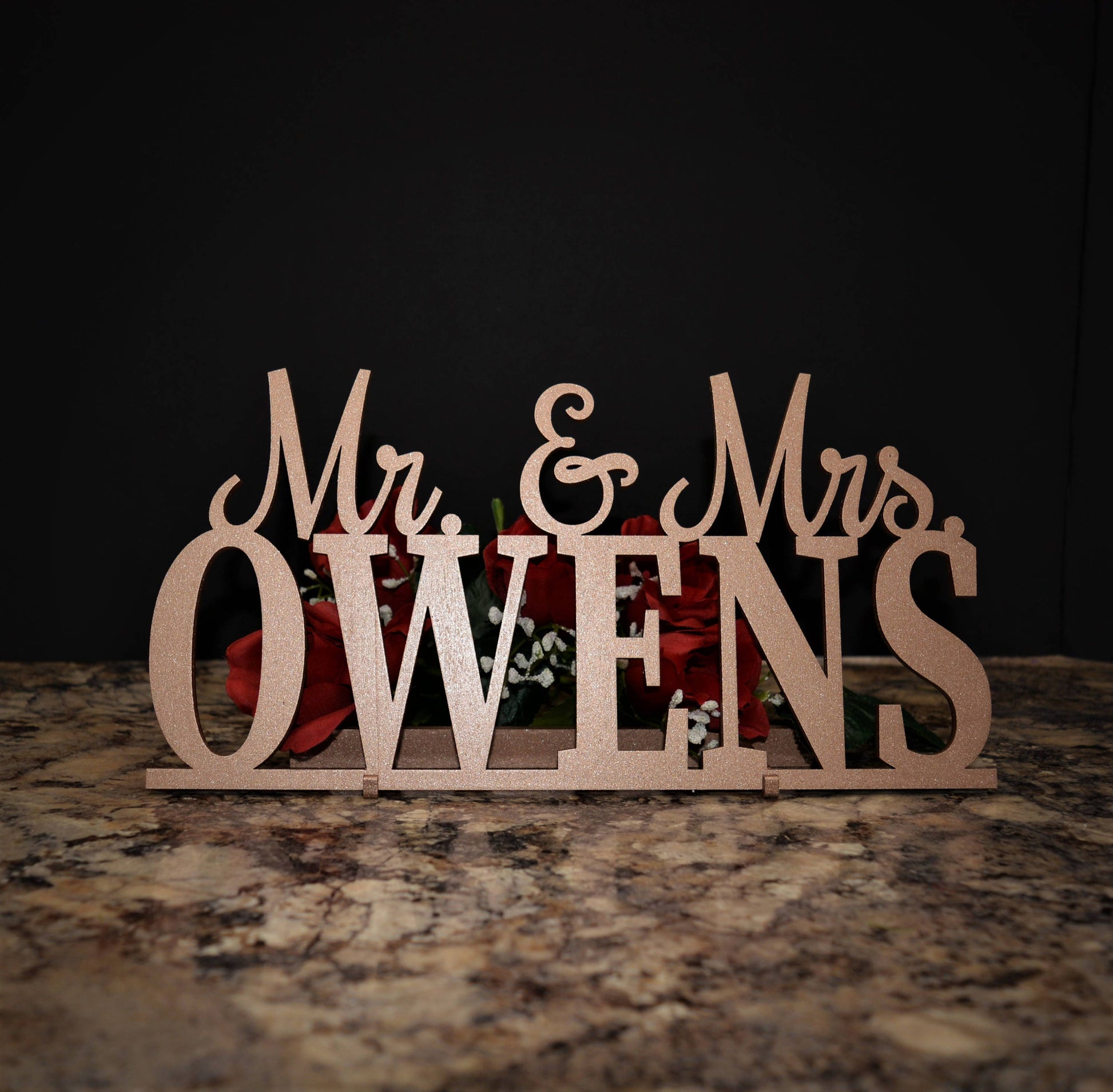 Custom Mr & Mrs Sign, Custom Wedding Name sign, All Capital letters Surname & Cursive Mr & Mrs, Personalized Last Name Sign, Sweetheart table Sign Head Table Decor, various sizes and colors available