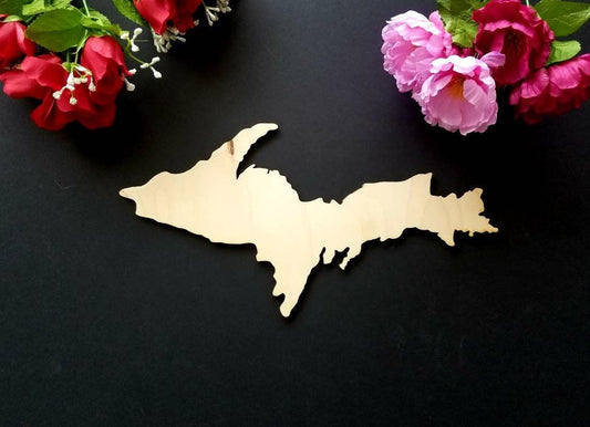 Upper Michigan cutout. Upper peninsula wood cut out. Yooper decor. Wood UP cutout. Michigan wood cutout. Custom state shape wood cutout.