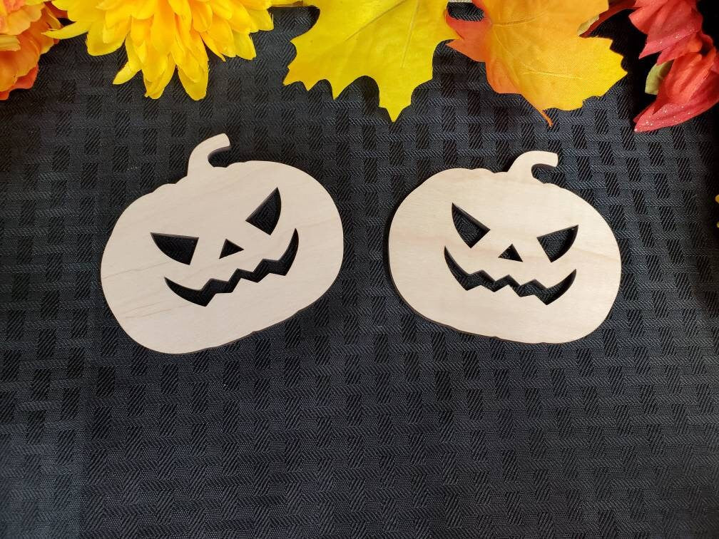 Pumpkin wood cutout, Pumpkin cutout shape, Pumpkin shape for crafts, Jack-o-lantern, Unfinished, Halloween Fall Decor, 2-24 in wide 1/4"