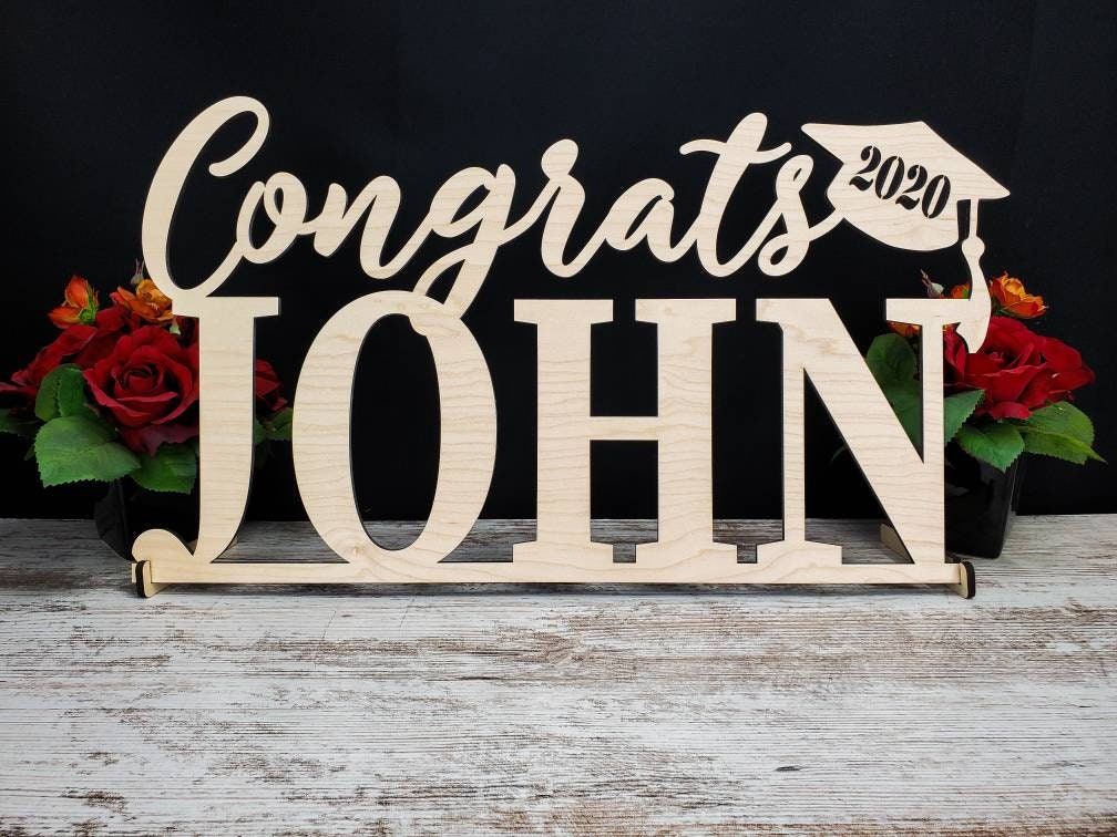 Class of 2024 Table sign with Custom Name + Congrats & 2024 graduation cap