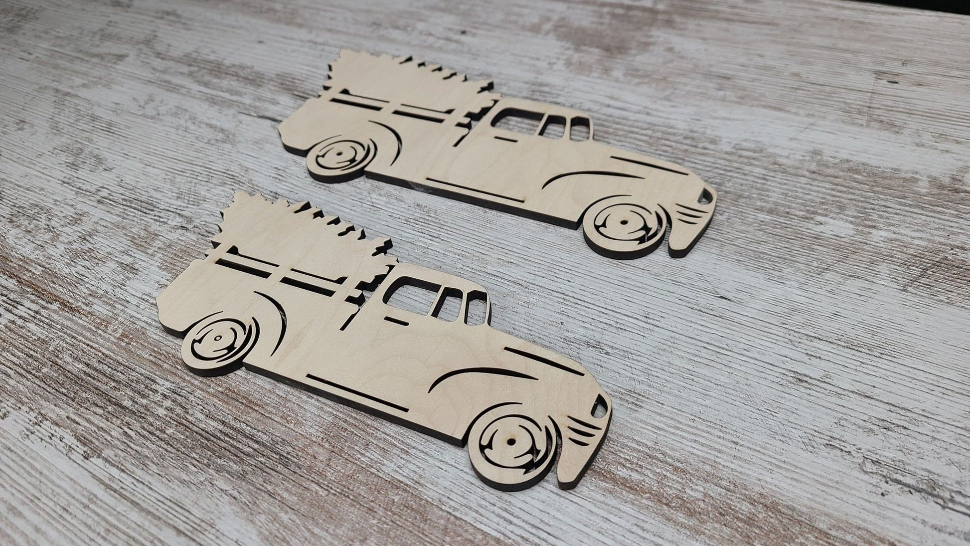 Christmas truck wood cut out with Tree, Santa Claus Truck, little red truck, wood shape, wooden Vintage truck, Christmas crafts, DIY Wood Blank