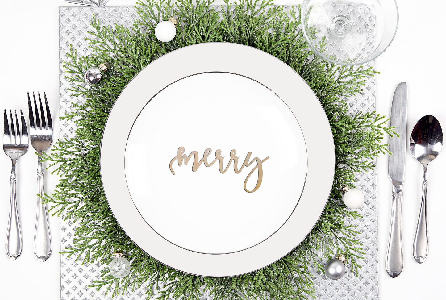 Merry Place Cards, Christmas Plate cards, Christmas Wooden Word, Holiday Decor, Christmas Place settings, Small Wood Merry Sign