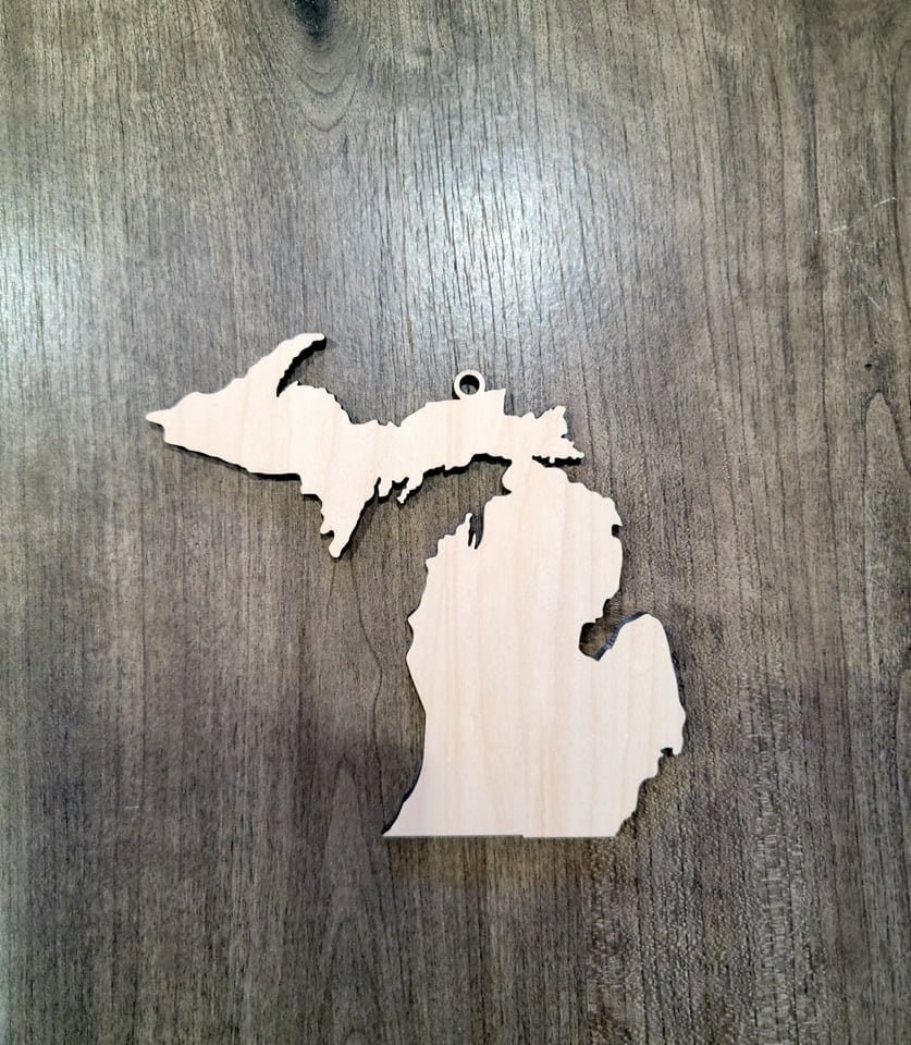 Michigan Ornaments, Bulk wood cut out Blanks, Unfinished, state Shaped Wood Ornament, DIY, Christmas ornaments, Blanks for Crafts, sign making