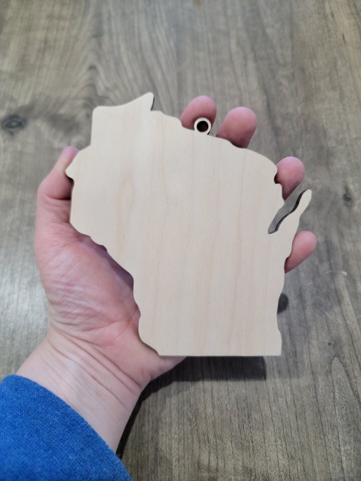 Wisconsin Ornaments, Bulk wood cut out Blanks, Unfinished, state Shaped Wood Ornament, DIY, Christmas ornaments, Blanks for Crafts, sign making