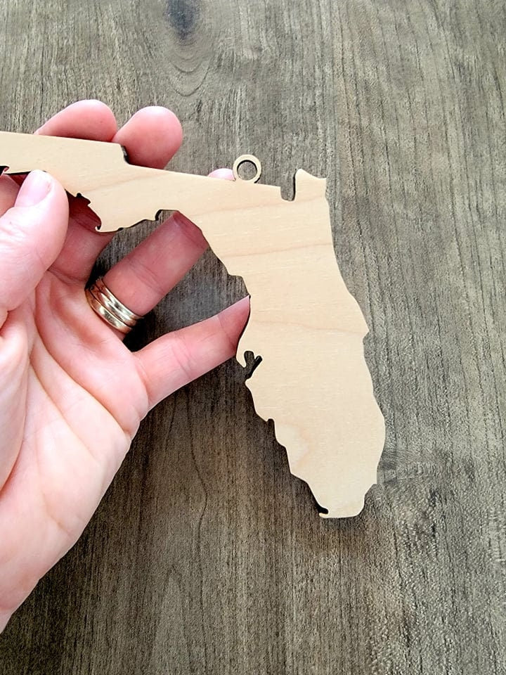 Florida Ornaments, Bulk wood cut out Blanks, Unfinished, state Shaped Wood Ornament, DIY, Christmas ornaments, Blanks for Crafts, sign making