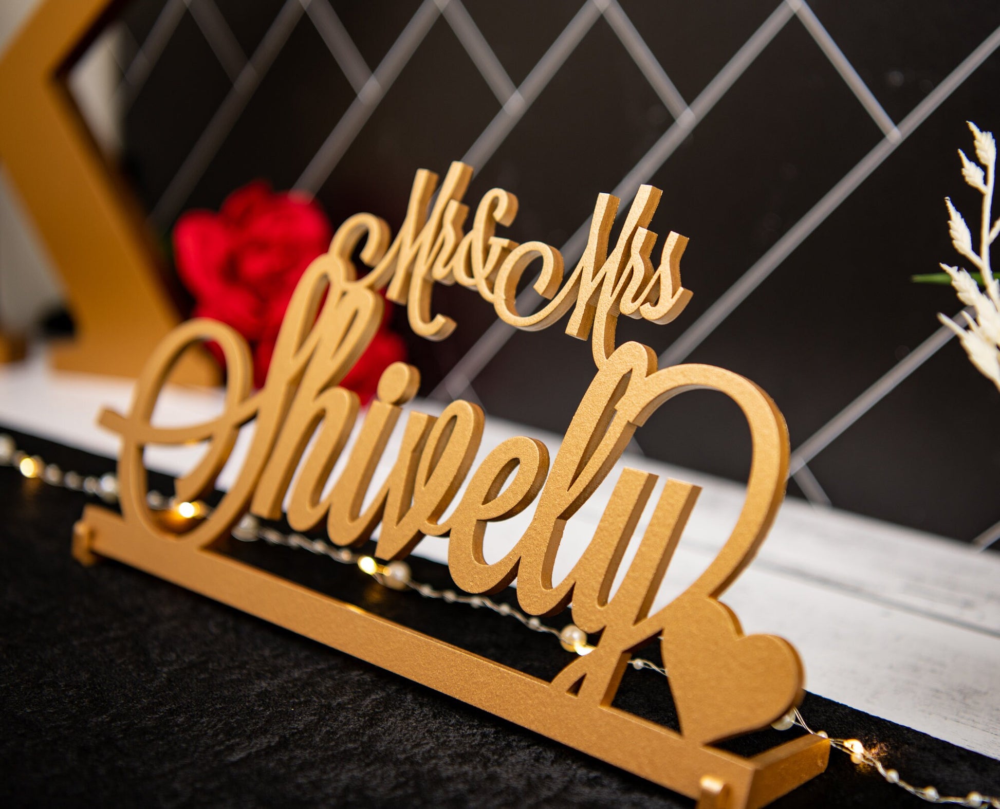 Custom Mr & Mrs Wedding Name Sign for Head Table Decor - Wedding Keepsake