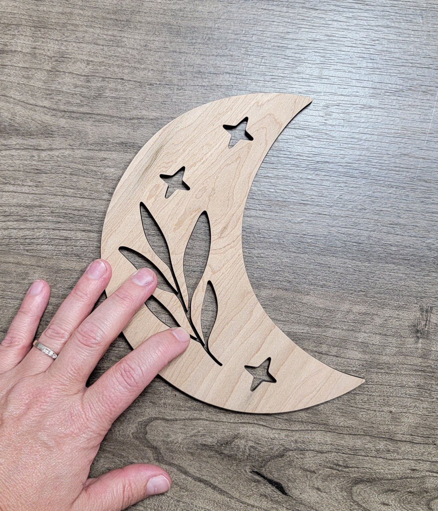 Crescent Moon + Leaf Wood Shape Sign, Wooden Moon Shape Blank, Unfinished Cut out, Crafts DIY for Sign Making, Boho Decor theme Natural 005