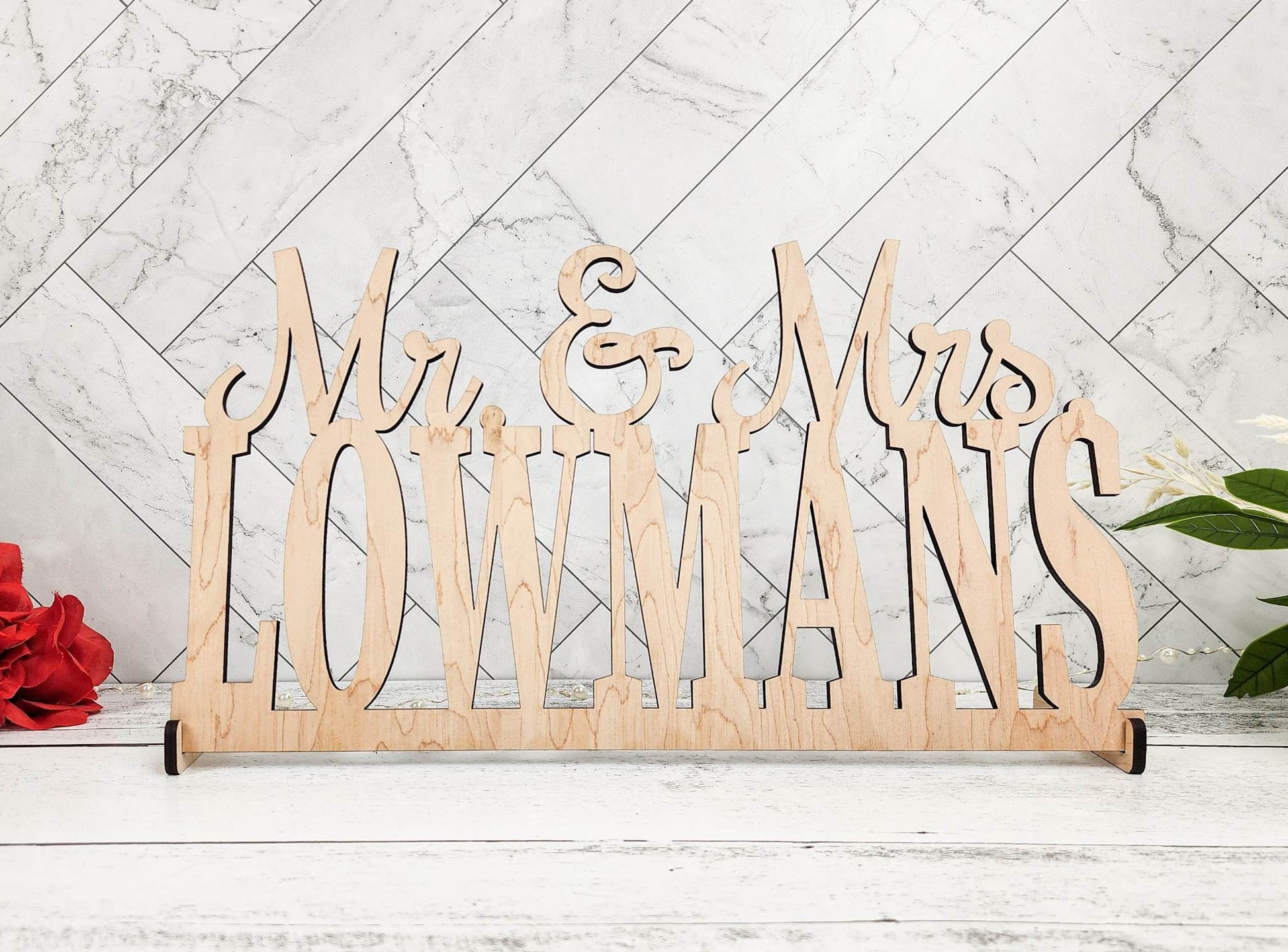 Mr & Mrs Sign - Custom Wedding Name sign - Mr and Mrs Wood Name - Personalized Last Name Sign - Sweetheart table Centerpiece Sign 18-24 inch