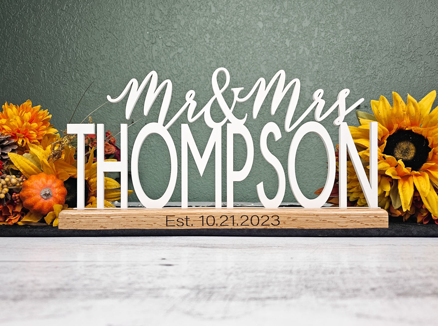 Wedding Decor Centerpieces Mr and Mrs sign Decorations, Sweetheart table Custom Name Sign Gift for Couple, Personalized Fall Wedding Signs