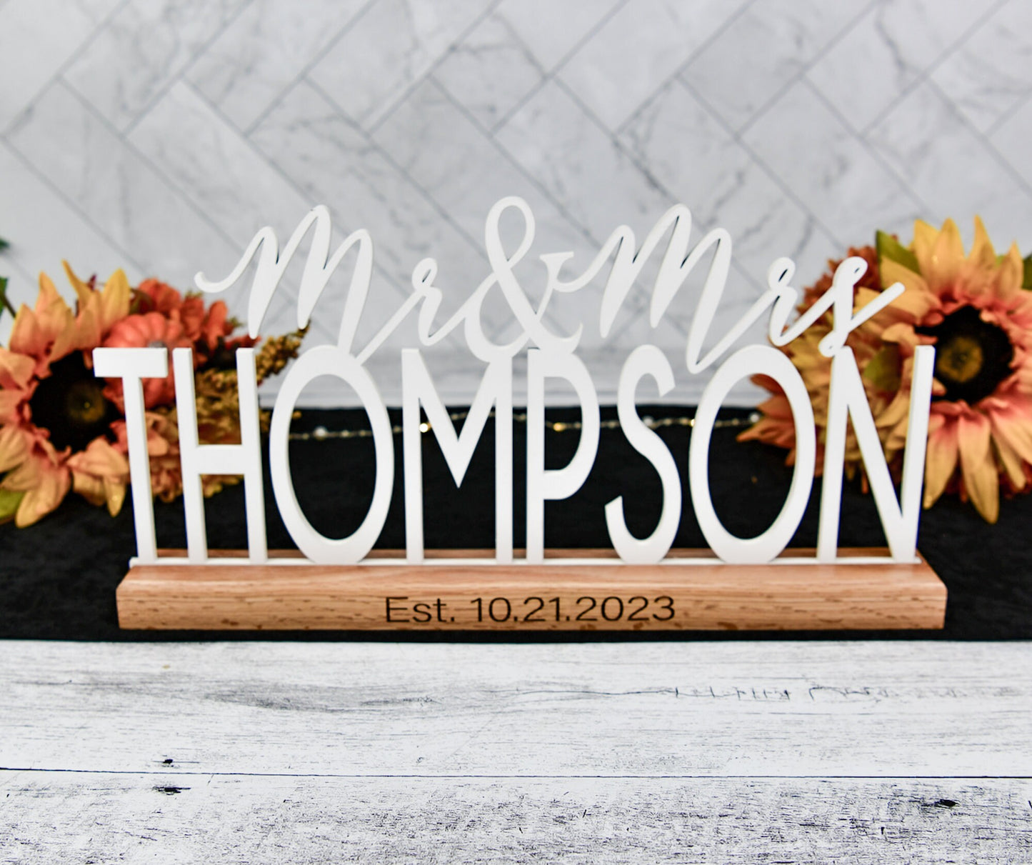 Custom Wedding Sign with Name for Table, Standing, Unique Personalized Mr & Mrs Sweetheart Decor, Sleek, Modern, newlywed gift for couple