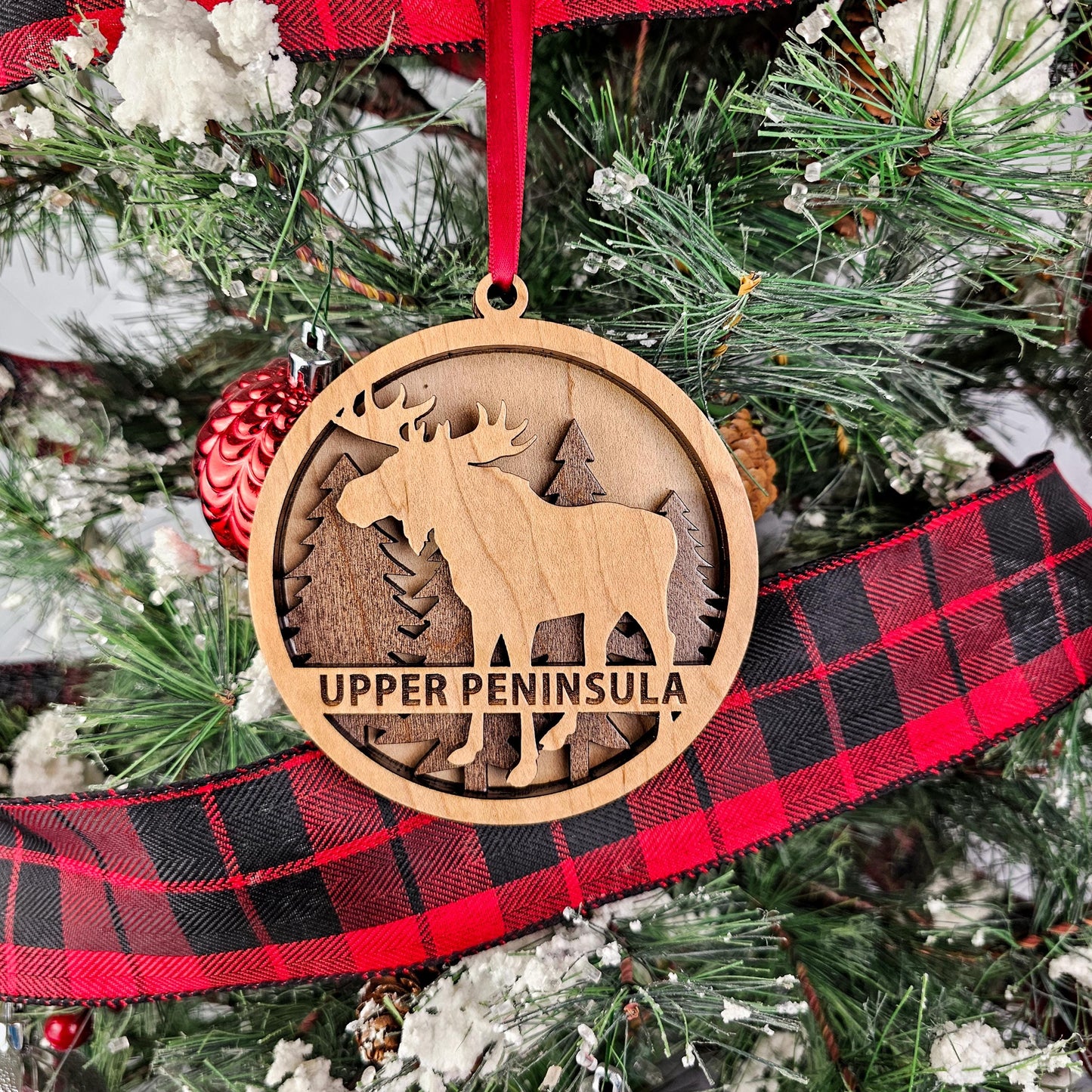 Upper Peninsula of Michigan Christmas Ornament, Yooper Wooden UP shape Wood Ornament, Upper Michigan Round Xmas tree souvenir