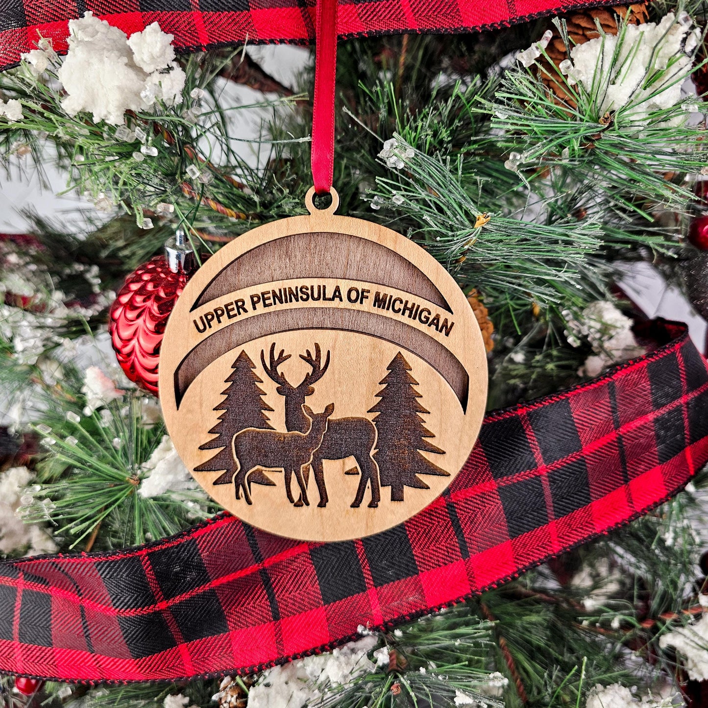 Upper Peninsula of Michigan Christmas Ornament, Yooper Wooden UP shape Wood Ornament, Upper Michigan Round Xmas tree souvenir