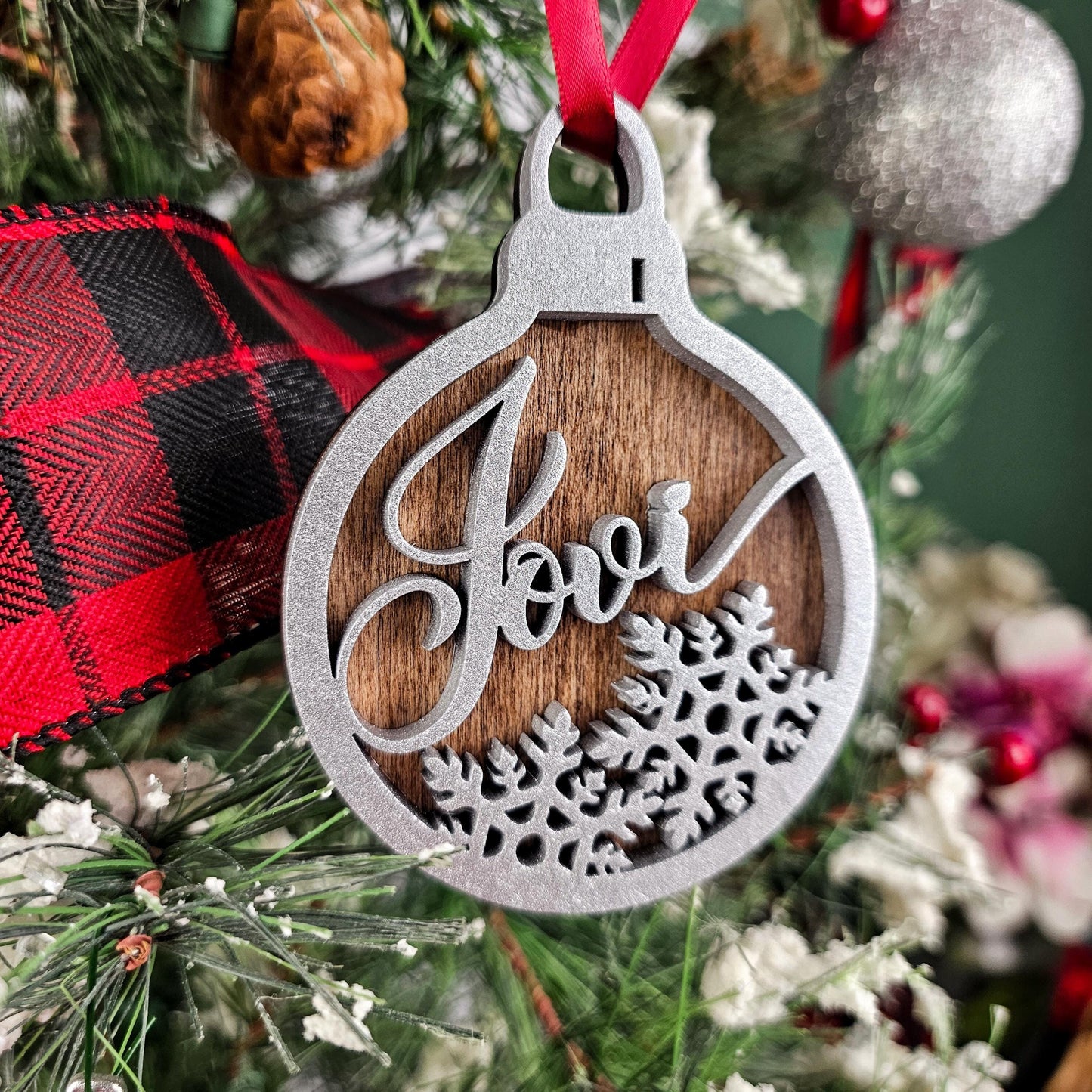 personalized wooden ornament for christmas tree or stocking name tag for kids