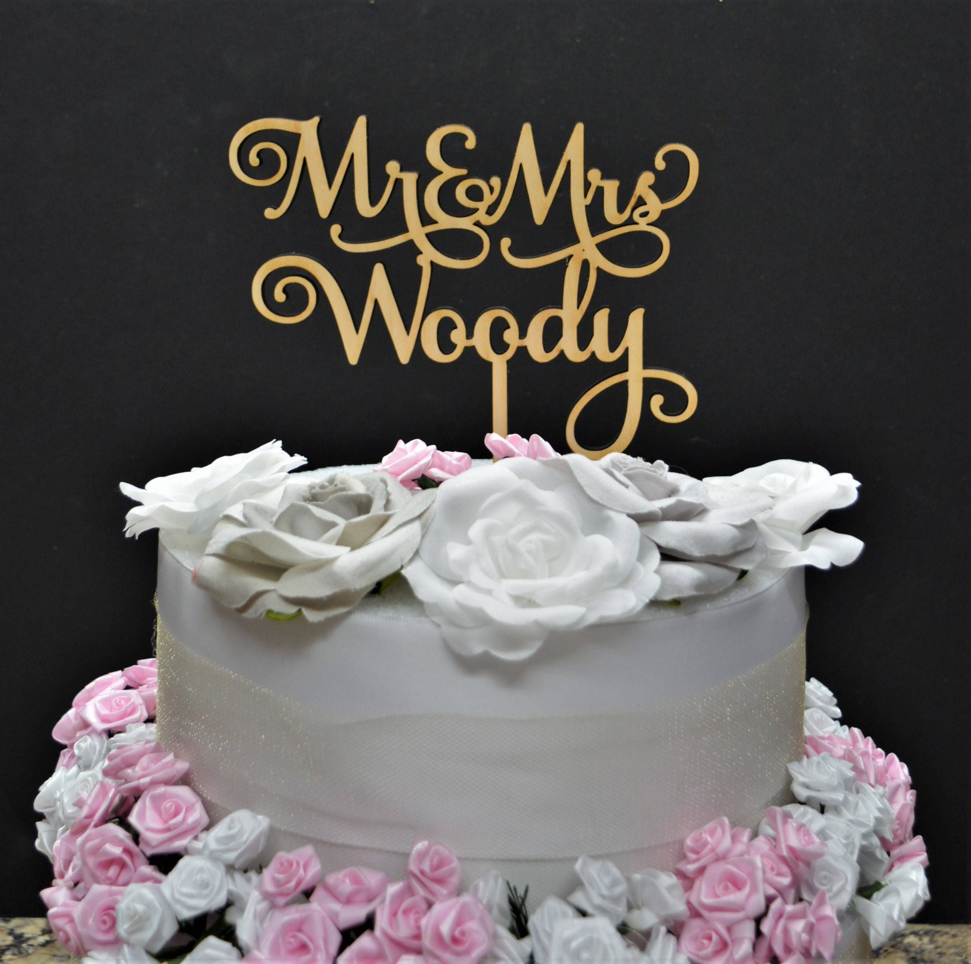 Personalized Wedding Cake topper. Custom Mr & Mrs Wedding Cake Topper Wood Wedding Cake topper Custom Wedding Cake Topper Custom Cake Topper