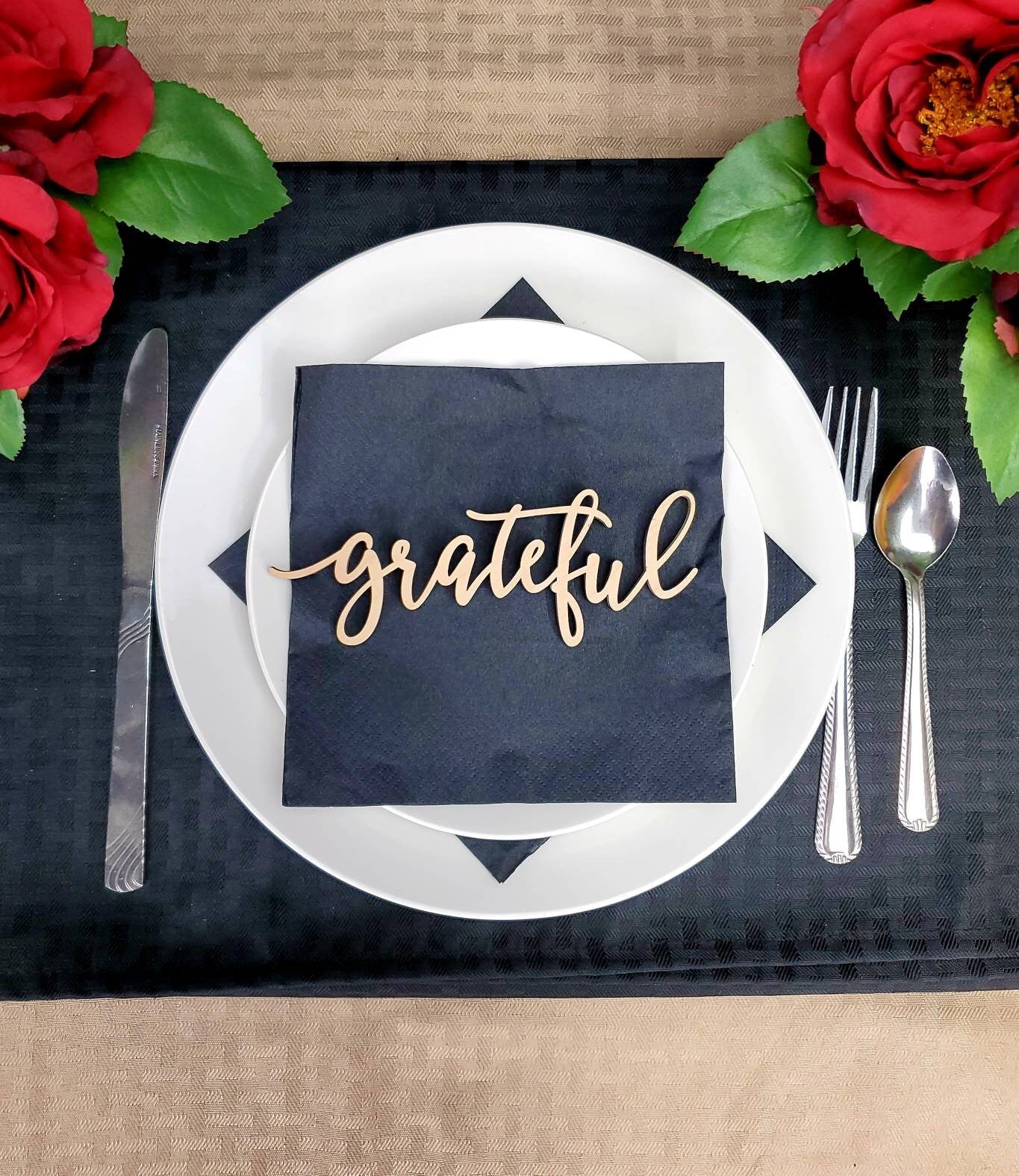 Grateful Place Cards, Grateful sign, Thanksgiving table setting, Holiday Decor Thanksgiving Place settings, Small Wood Grateful Sign