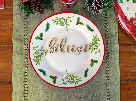 Believe Place Cards, Christmas Plate setting cards, Christmas Wooden Word, Holiday Decor, Christmas Place settings, Small Wood Believe Sign