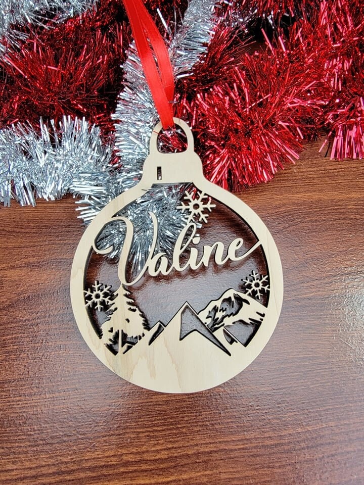 Personalized Mountain Christmas Ornament, Custom Xmas Bulb with Name & Mountain Scenary, Custom with Name, Wooden Christmas Ornament decor
