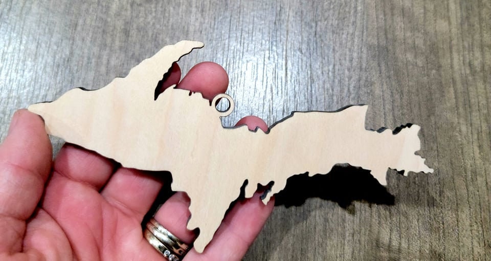 Upper Michigan Ornaments, Bulk wood Blanks, Unfinished, state Shaped Wood Ornament, DIY, Christmas ornaments, Blanks for Crafts, sign making