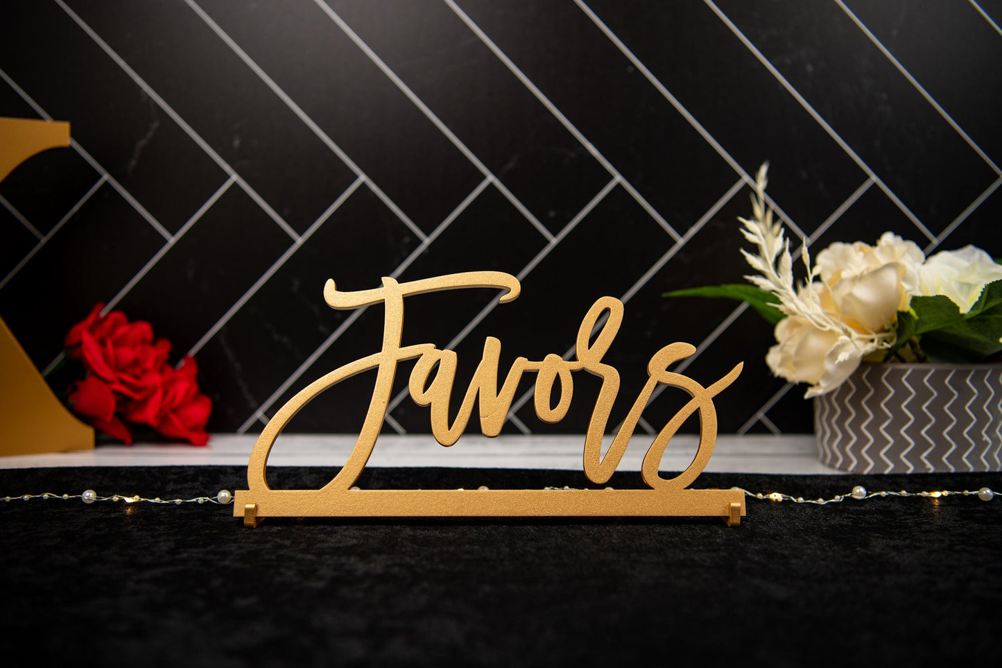 Favors Sign. Favors Wedding Sign, Freestanding Favors Table Sign, Wood Standing Favors Table Sign, Custom Wedding decor, Wedding table sign