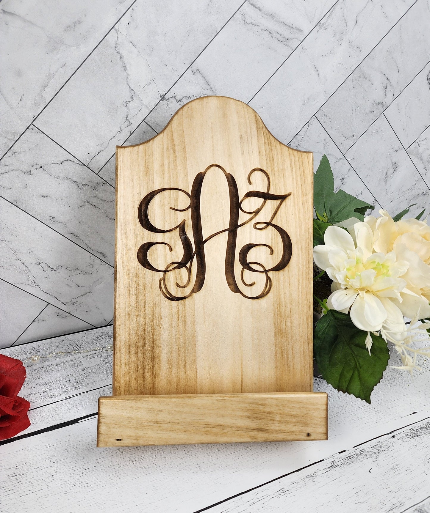 Recipe holder, Custom Tablet or Recipe stand, Personalized Cookbook Stand ENGRAVED Tablet holder, Personalized Fathers or Mothers Day Gift