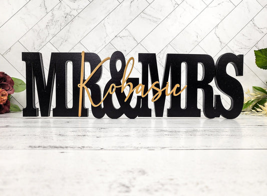 Mr & Mrs Sign, Script Wedding Custom Name Sign, Wood Name, Block Mr Mrs Personalized Name Sign, Sweetheart Head Table Decor Sign, Photo Prop